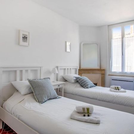 Maison Castel - Welkeys Toulon Bagian luar foto